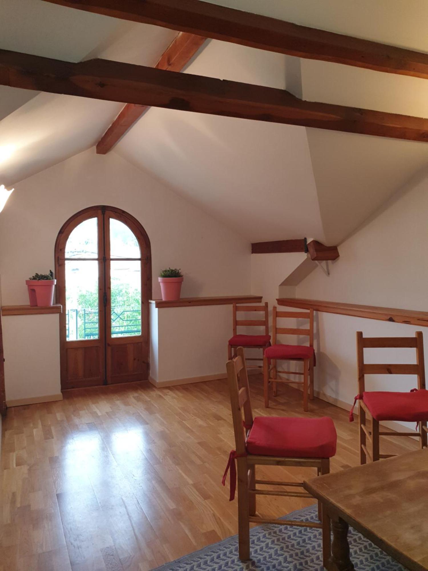 Tres Bel Appartement Avec Piscine Apartment